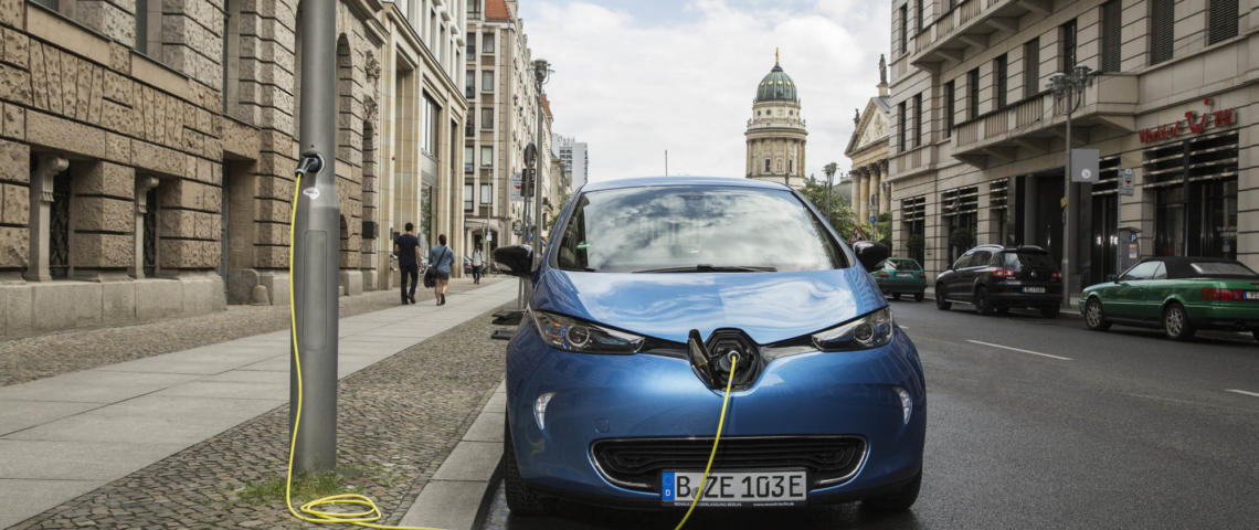 Wir entwickeln, produzieren und betreiben Ladepunkte für EVs