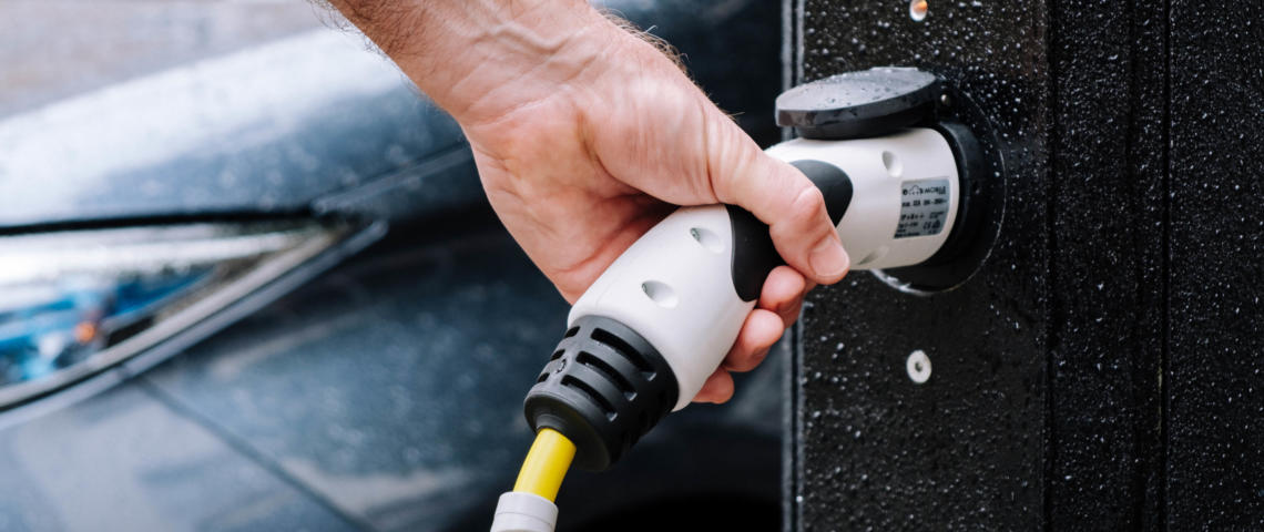 Lambeth lampposts converted into electric vehicle smart charging stations